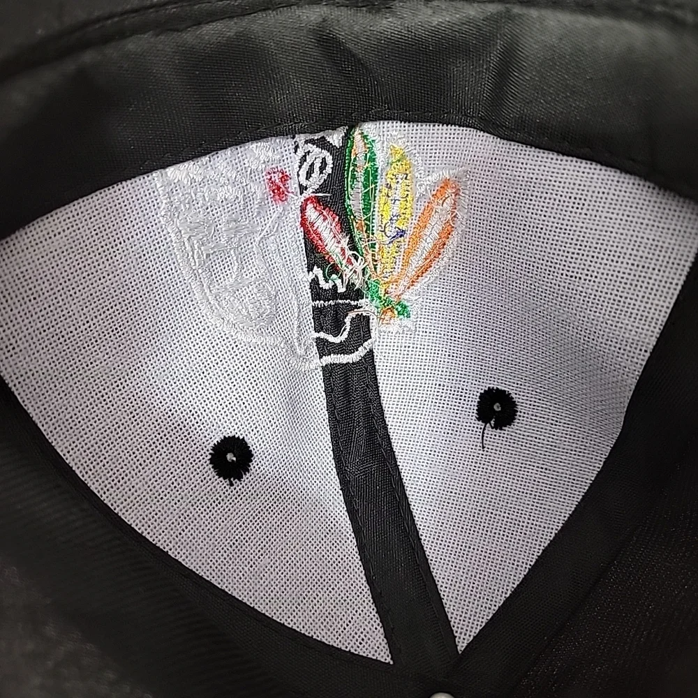 Chicago Blackhawks Skull Black Adjustable Hat Baseball Cap